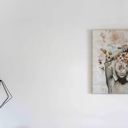 Grouzi Loft Apartment