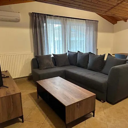 Grouzi Loft *